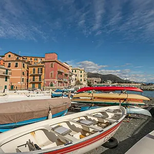 Appartamento La Perla Di Sturla, Genova